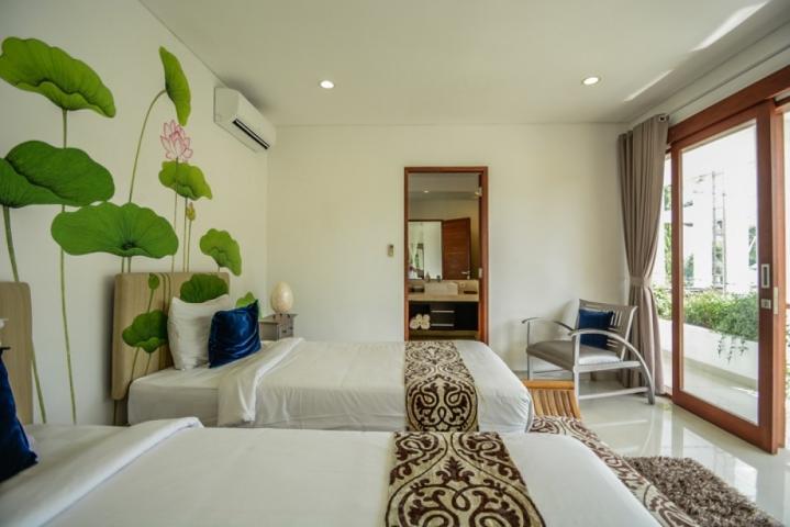 Moonlight Villa Bali นูซาดูอา ภายนอก รูปภาพ