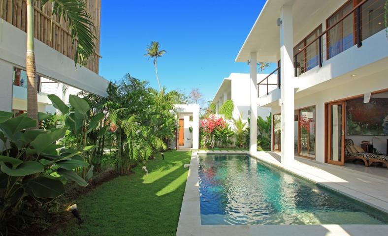 Moonlight Villa Bali นูซาดูอา ภายนอก รูปภาพ
